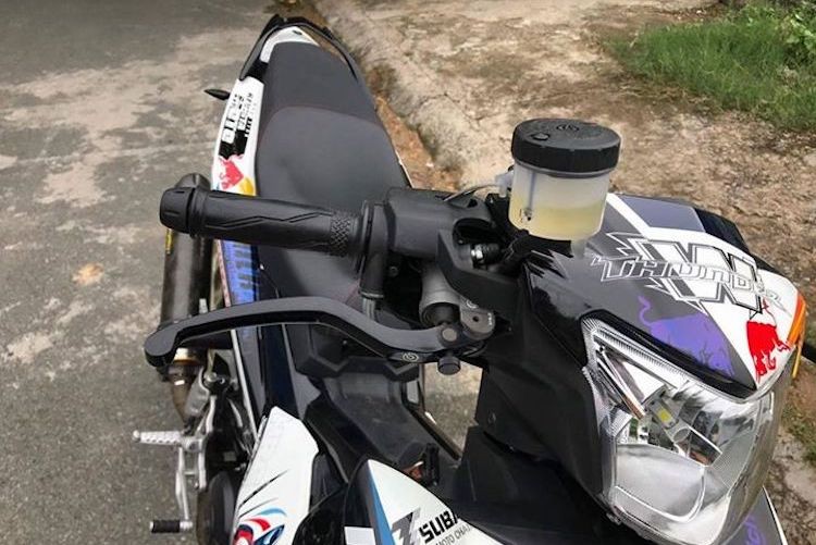 Yamaha Exciter 150 “cuc quai” voi dan chan moto Ducati-Hinh-4